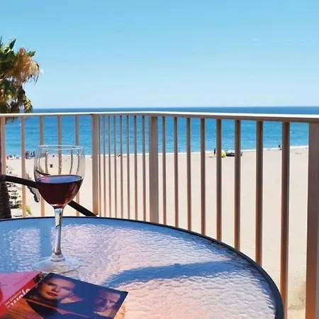 Piso Playa Centro C Appartamento Estepona
