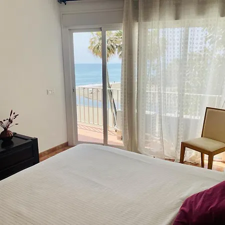 Piso Playa Centro C Appartamento Estepona